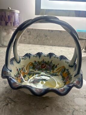 Vestal Hand-Painted Porcelain Bowl in Blue and White